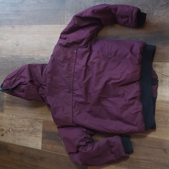 Winter coat - Picture 9 of 9